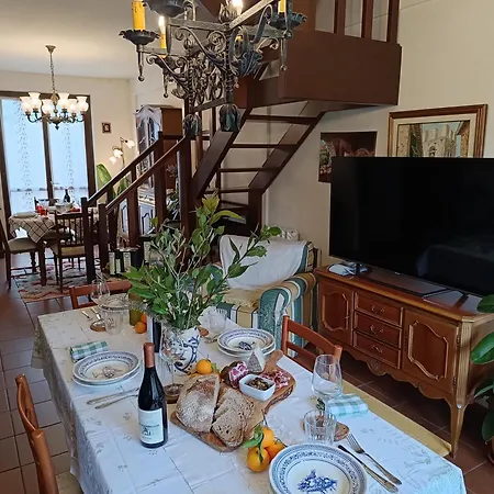 ゲストハウス B & V E Restaurant