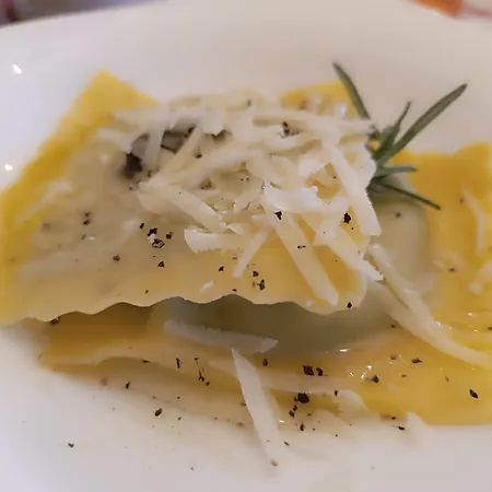 B & V E Restaurant Montemerano